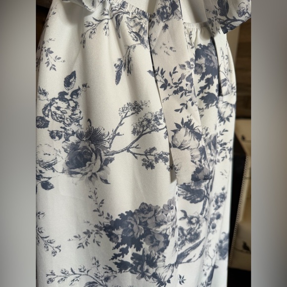 Aakaa Wmn Floral Print Maxi Dress Collar Sleeveless Open Back White/BlueGray LG - Picture 7 of 11